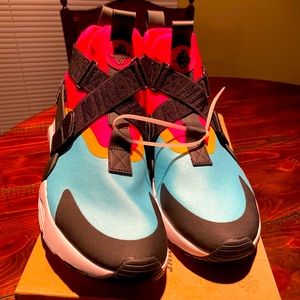 Nike Hurache City Sneakers